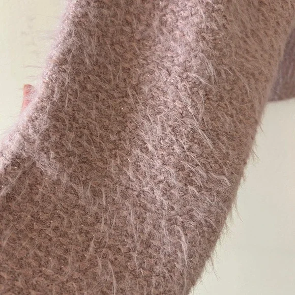 Zara Lilac Fuzzy Metallic Shimmer Cropped Sweater Jumper bell Sleeve Large - Picture 8 of 9